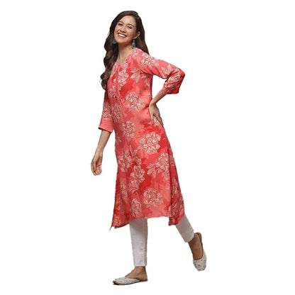 Women Rayon Regular Fit Liva Straight Printed Kurta