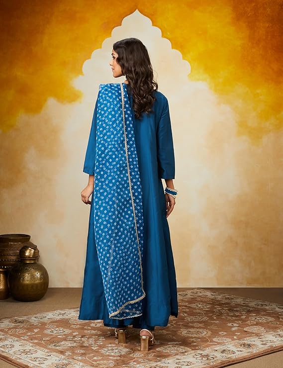 Embroidered Anarkali Kurta Pant Set with Organza Dupatta